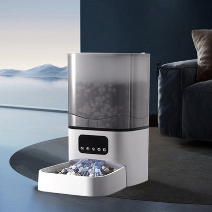 Smart Automatic Pet Feeder For Home Use