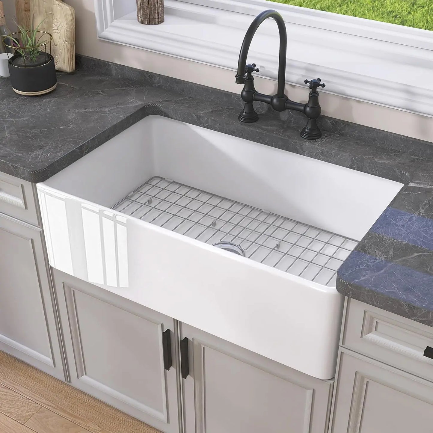 30-Inch White Farmhouse Kitchen Sink with Apron Front, Single Bowl, and Modern Accessories